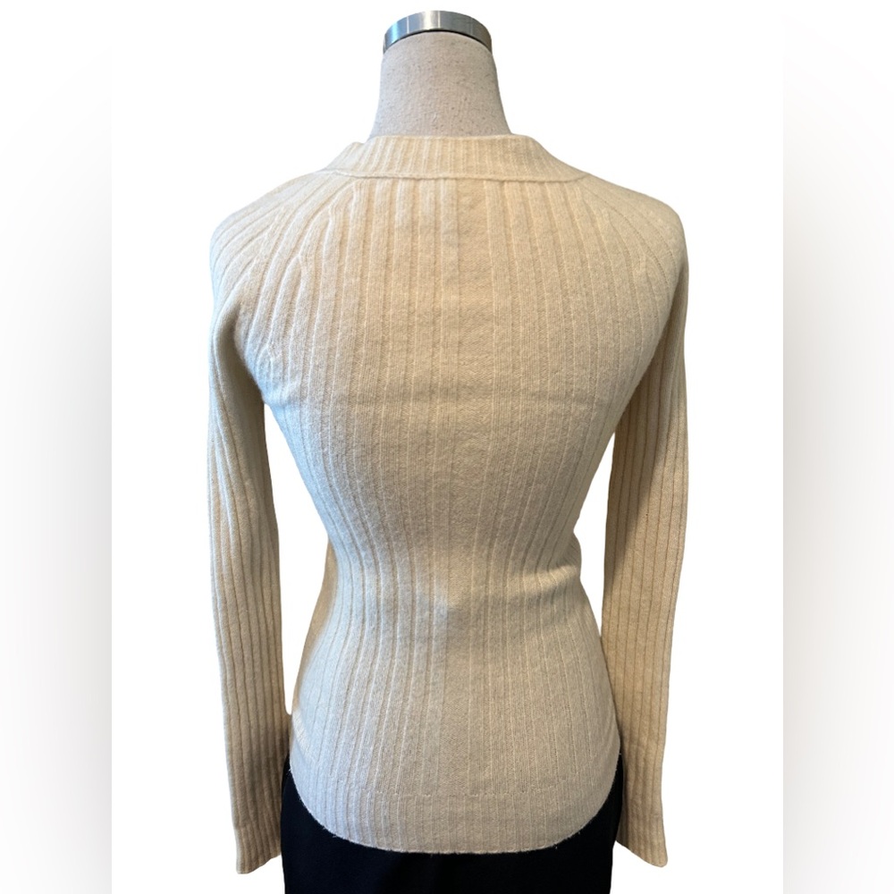 The Row Cashmere Blend Ribbed V-neck Sweater - Picture 6 of 14